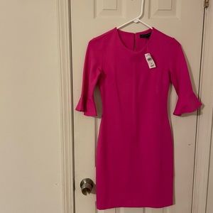 Banana republic, size 00 petite. Never worn tag is still in place!